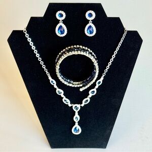 Vintage Princes Diana Faux Sapphire Crystal Earring Bangle Bracelet Necklace Set